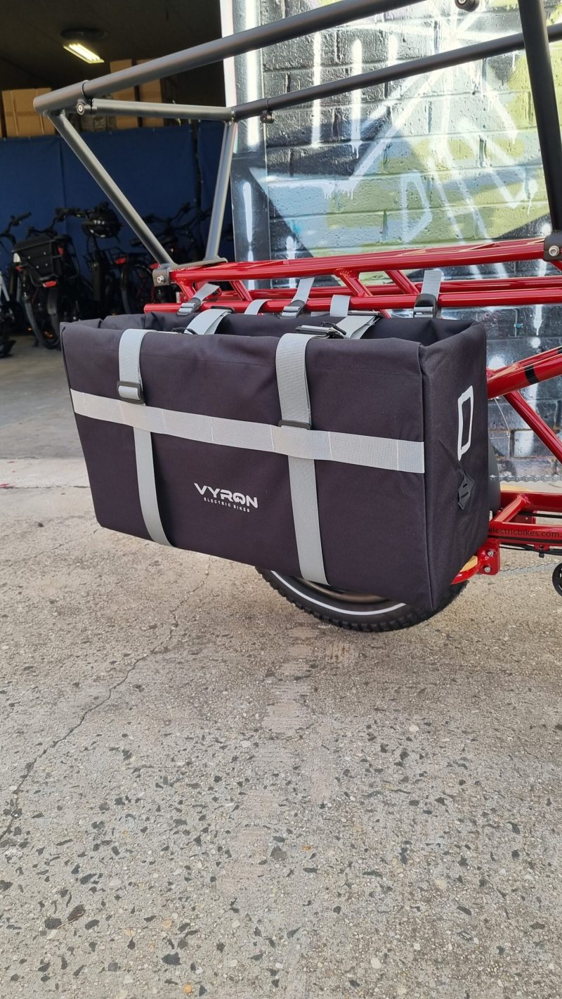 Vyron pannier 1